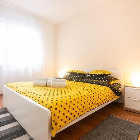 Apartment Noemi Пула Екстер'єр фото